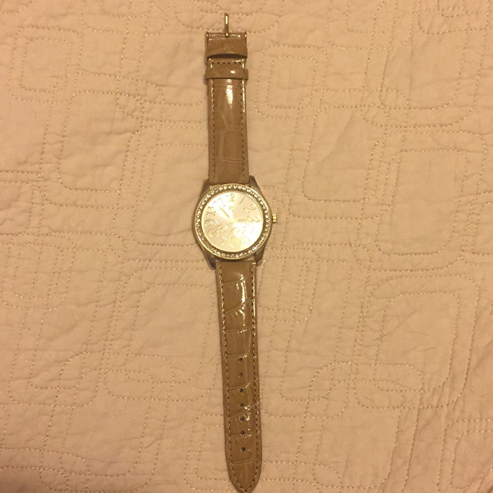 NWOT Charming Charlie Watch